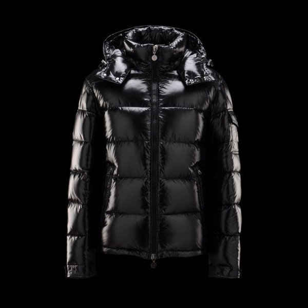 Moncler Simple nero Collar Mock Uomo Cappotti uscita